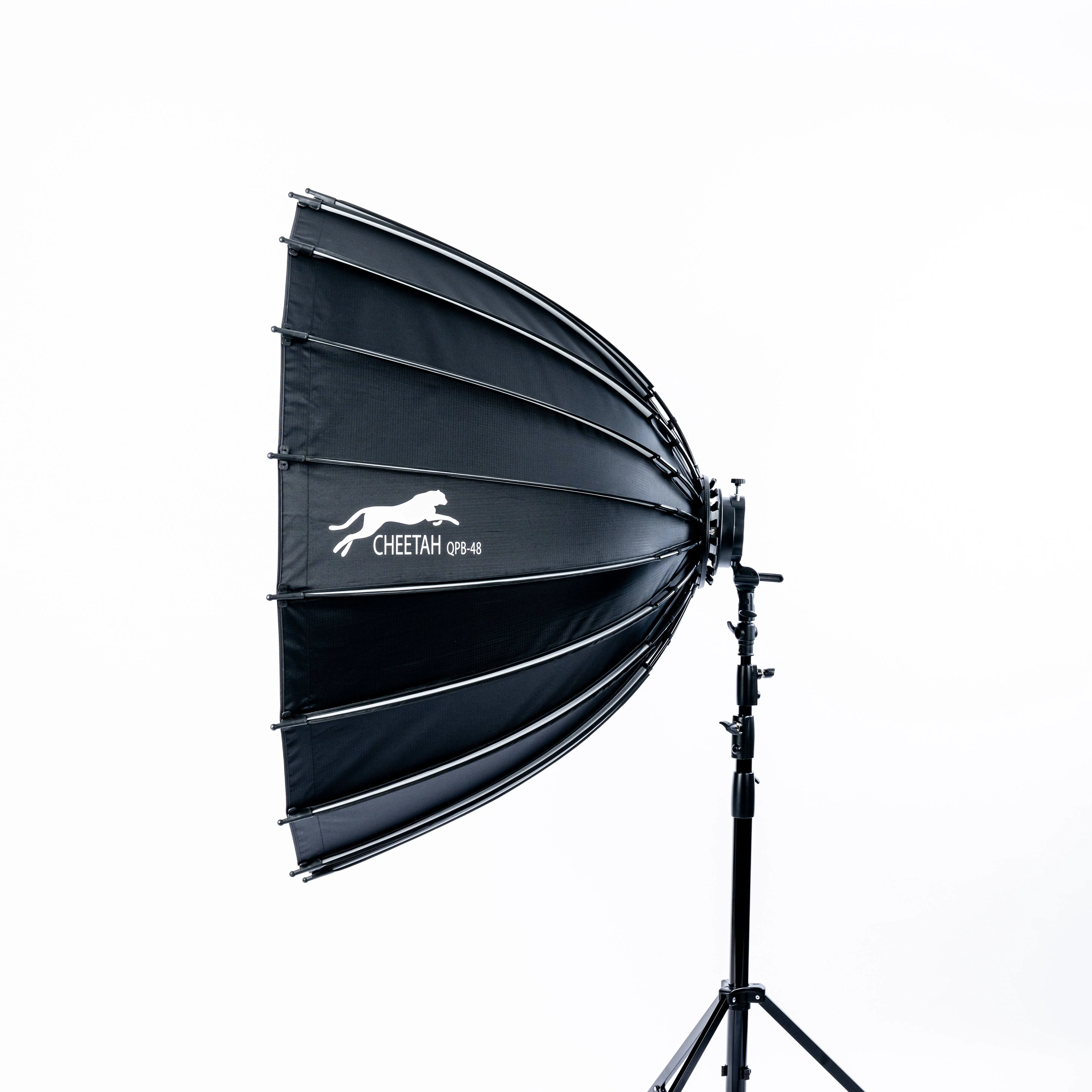 Cheetah Stand QPB-48 Deep Parabolic Softbox - Image 2