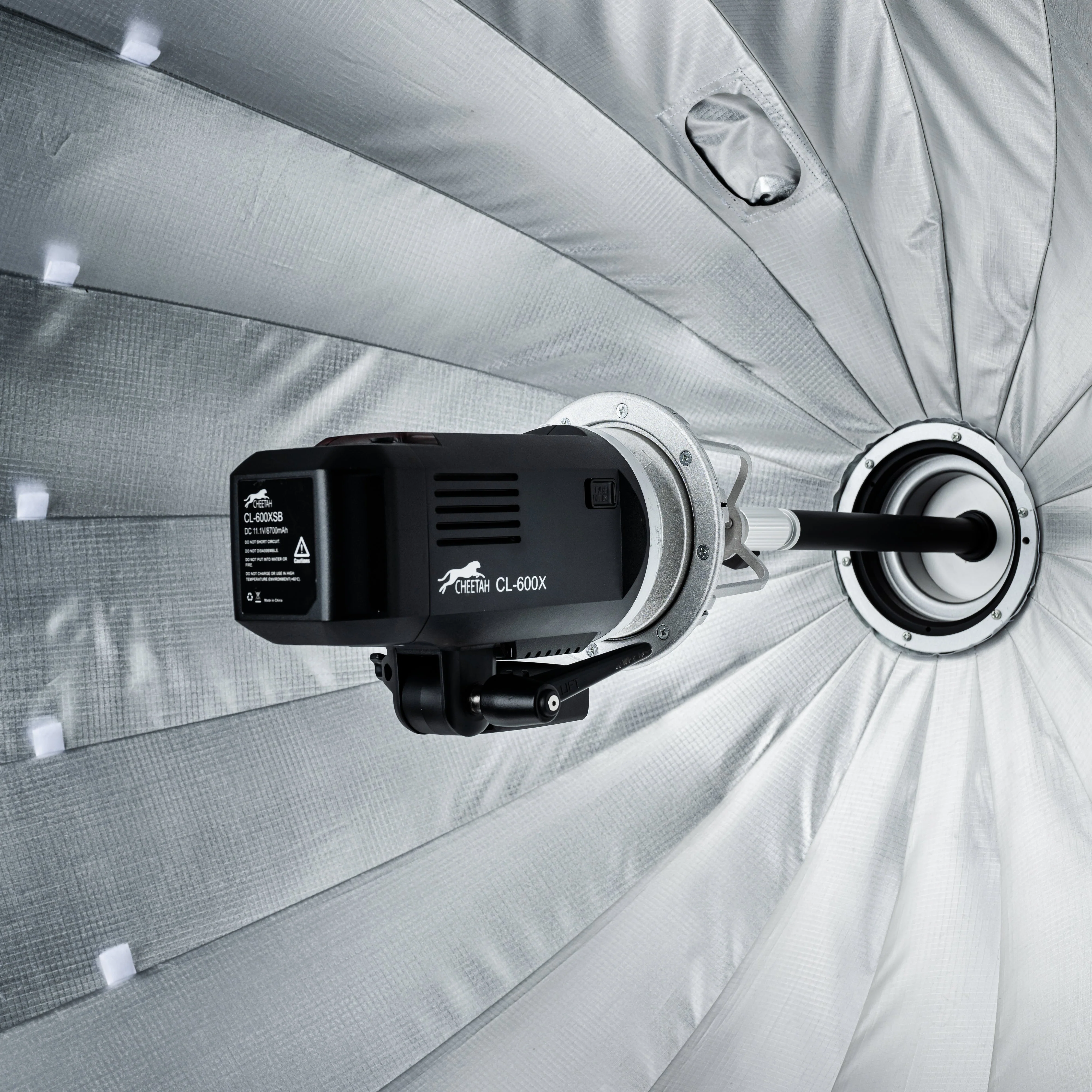 QPB-36 Softbox with Focusing System - Image 4